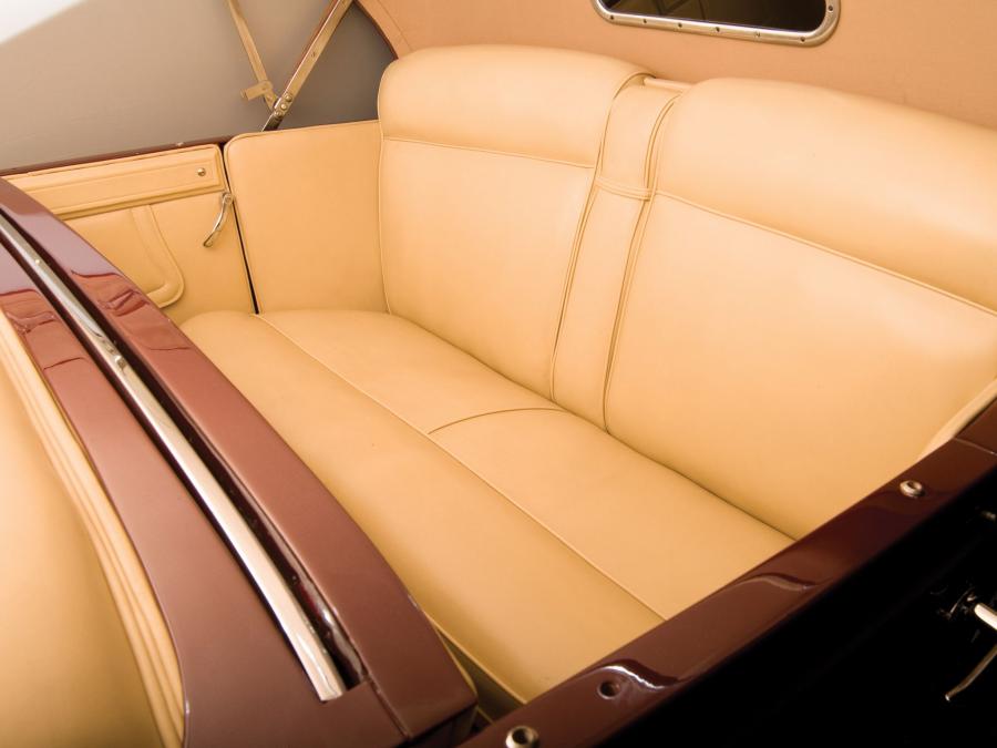  Chrysler Custom Imperial Dual Cowl Phaeton by LeBaron 1933 года  (фото 25 из 30)